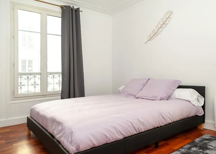 - 4 Couchages à Proximité D'opéra Paris